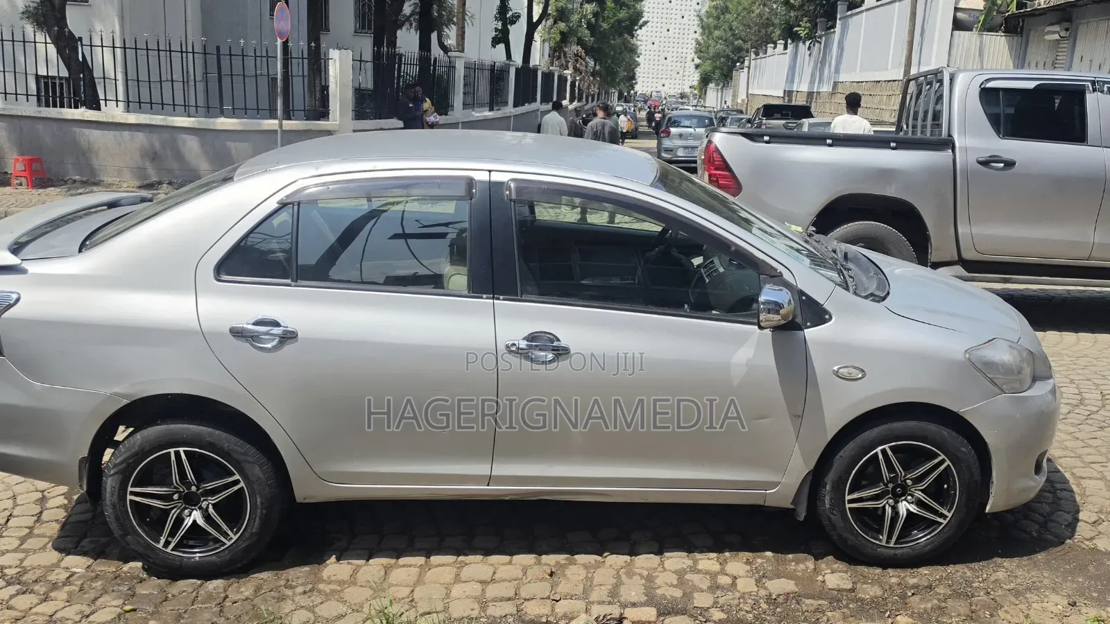 Toyota Belta 2007 Silver