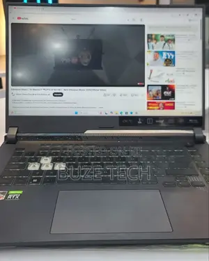 New Laptop Asus 16GB AMD Ryzen 7 SSD 512GB