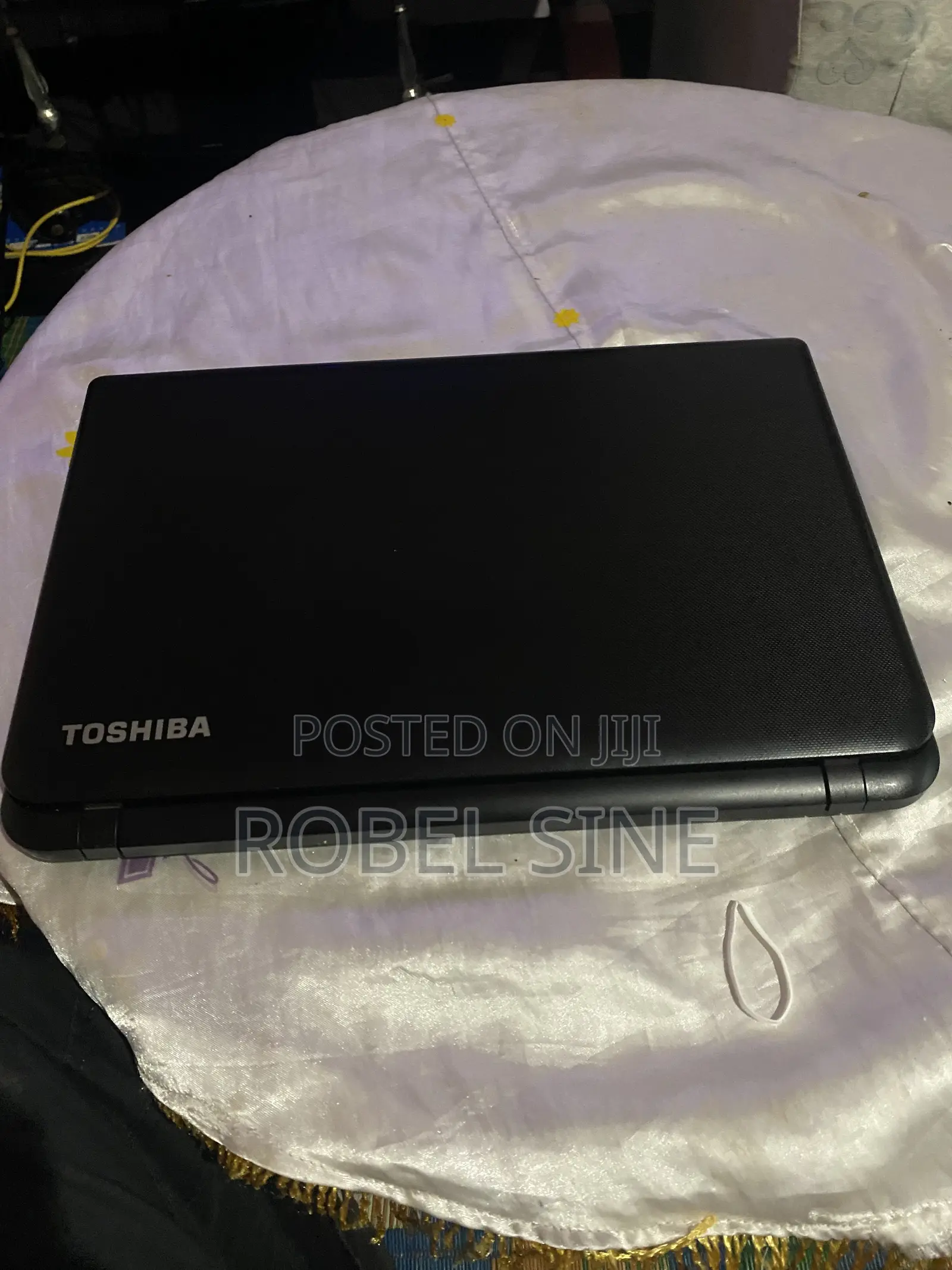Laptop Toshiba Satellite C55 4GB Intel Celeron HDD 500GB
