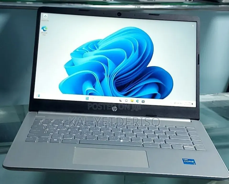 New Laptop HP Stream Notebook 8GB Intel Core i3 SSD 256GB