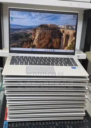 New Laptop HP 16GB Intel Core i7 SSD 512GB