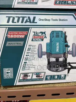 Total 1600 Watt Electric Router