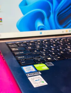 New Laptop Asus Zenbook 14 16GB Intel Core i7 SSD 512GB