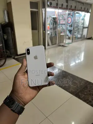 Apple iPhone X 256 GB White