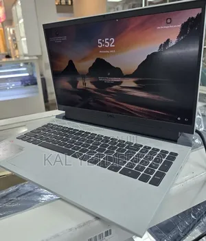 New Laptop Dell 16GB Intel Core i7 SSD 512GB