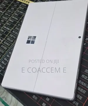 New Laptop Microsoft Surface 16GB Intel Core i7 SSD 512GB
