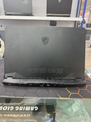 New Laptop MSI GP75 Leopard 16GB Intel Core i7 SSD 1T