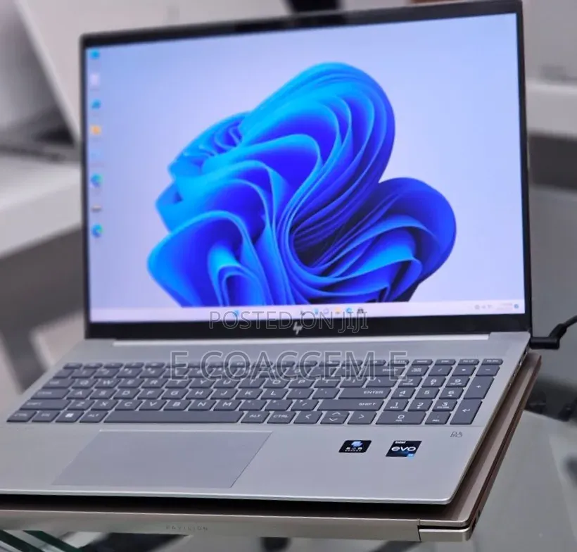 New Laptop HP 16GB Intel Core i7 SSD 1T