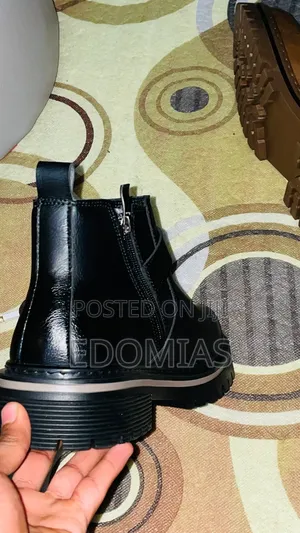Chelsea Boots