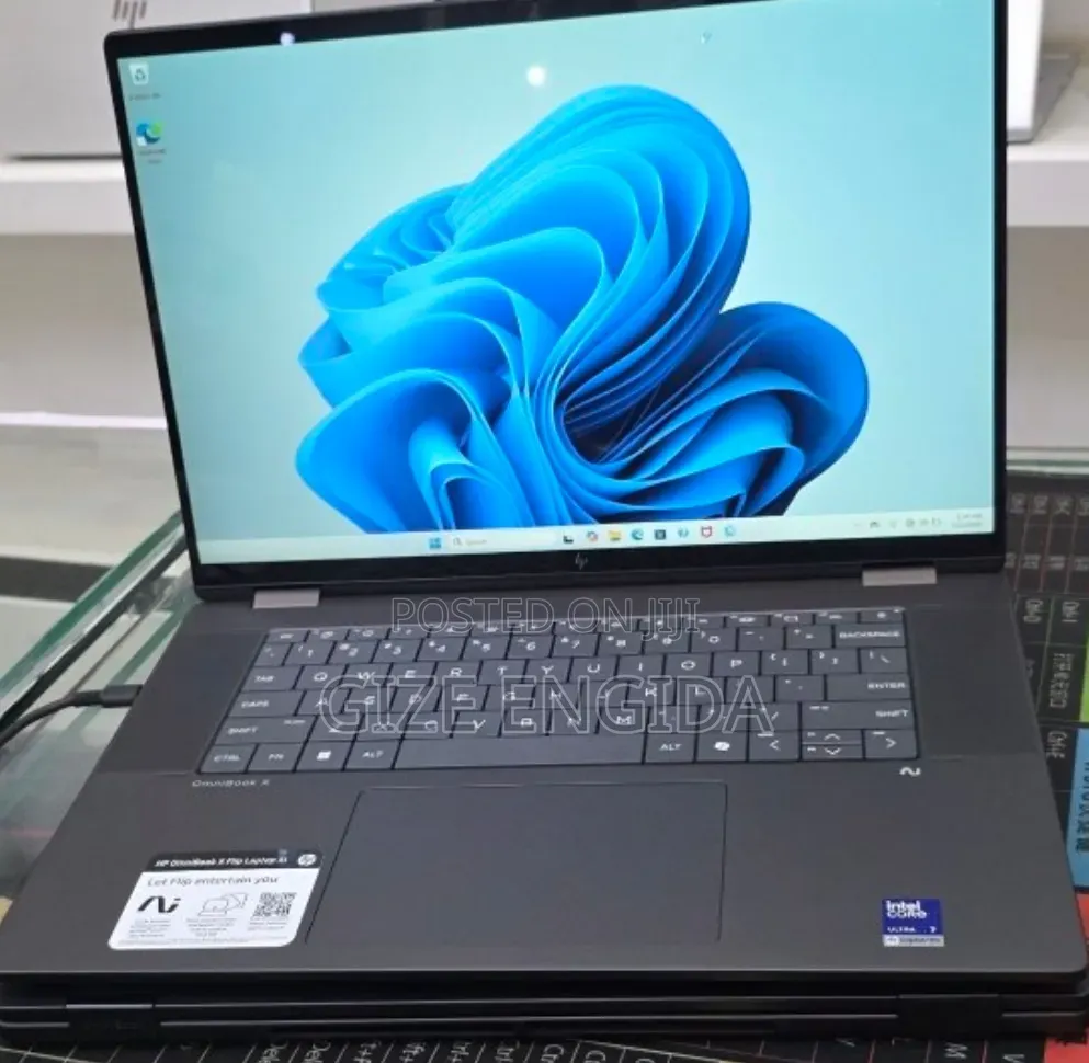 New Laptop HP OmniBook X Flip 16" 16GB Intel Core Ultra 7 SSD 1T