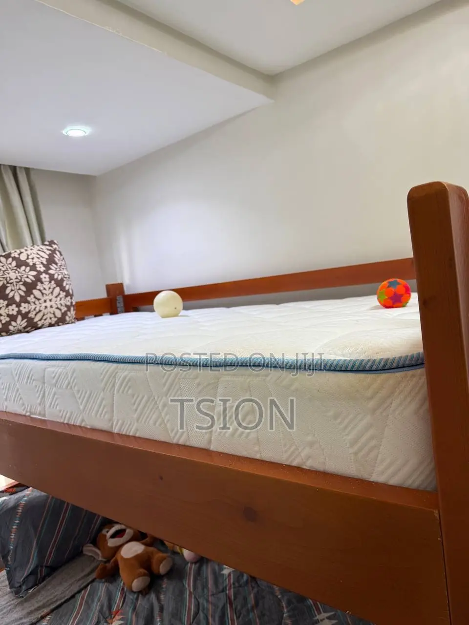 Bunk Beds With Mattress