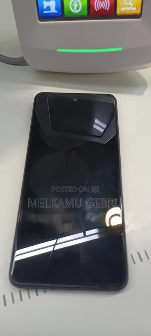 Infinix Smart 8 64 GB Black