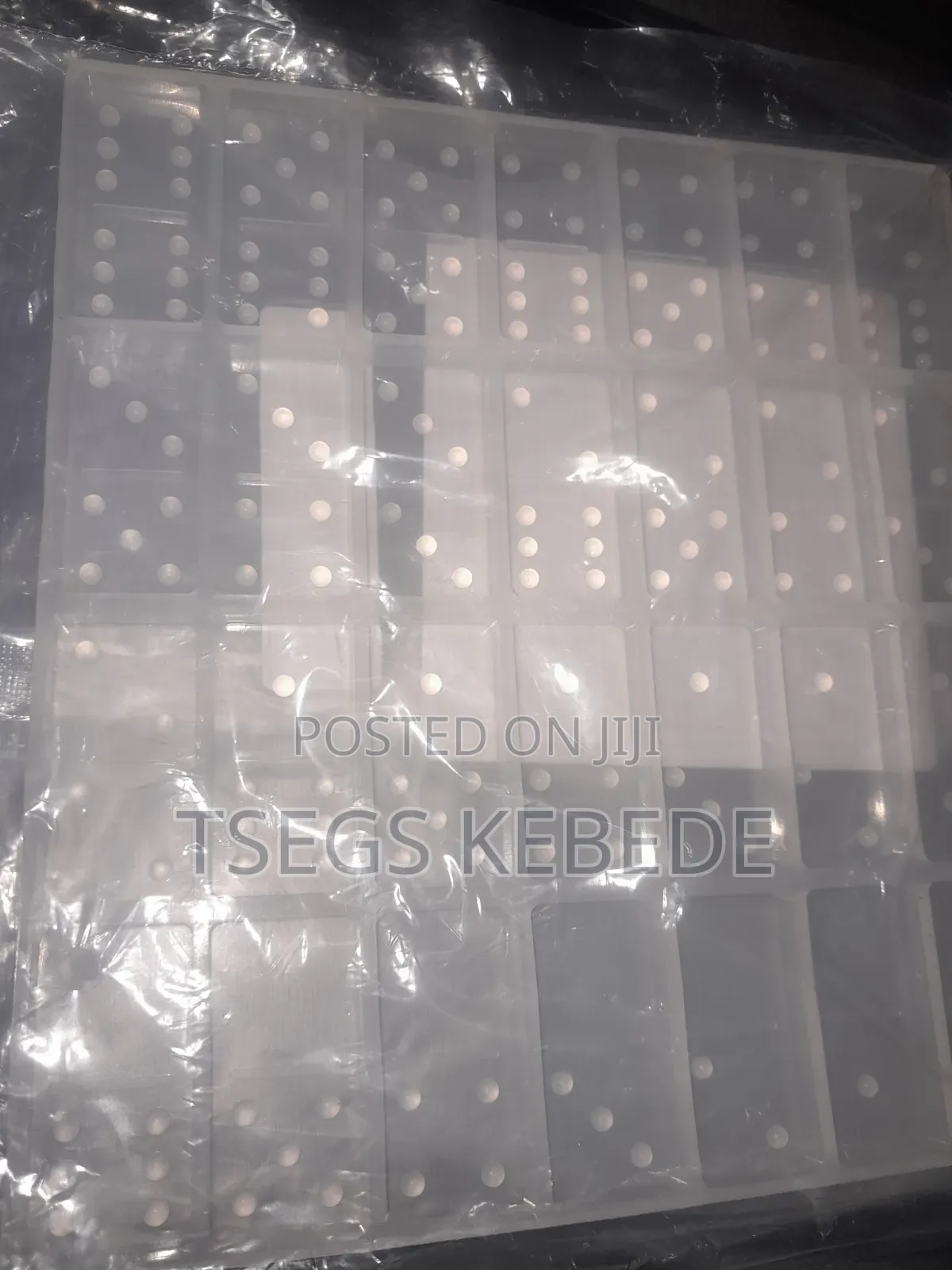 Epoxy Mold Dominoes