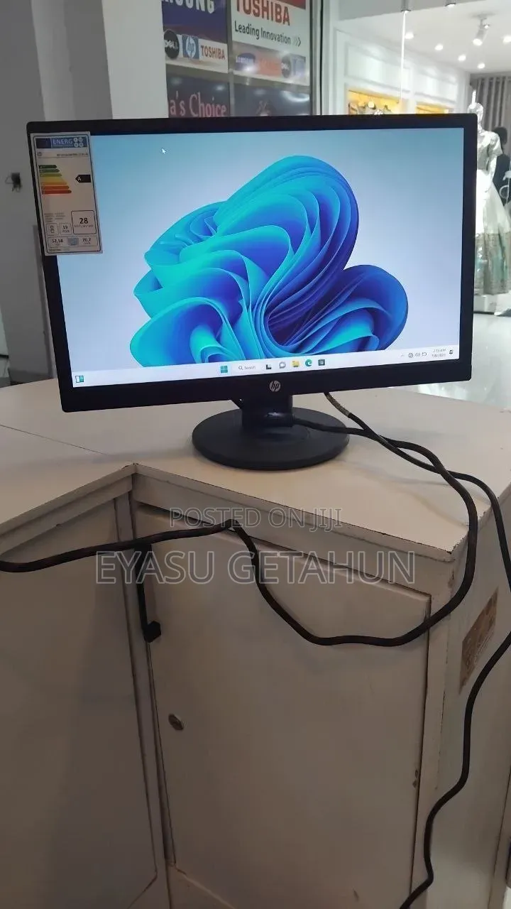 Brand New Hp 21 Inch Moniter Hp 21" Inch Monitor