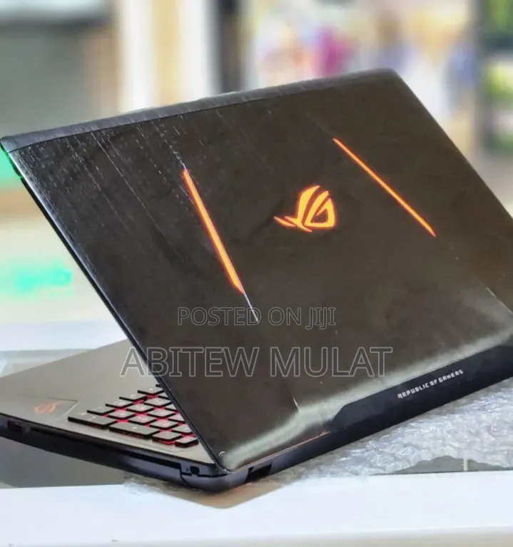 Laptop Asus A42DE 8GB Intel Core i5 SSD 256GB