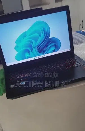 Laptop Asus A42DE 8GB Intel Core i5 SSD 256GB
