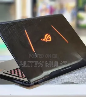 Laptop Asus A42DE 8GB Intel Core i5 SSD 256GB