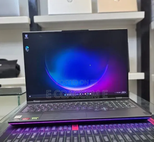 New Laptop Lenovo 32GB AMD Ryzen 9 SSD 1T