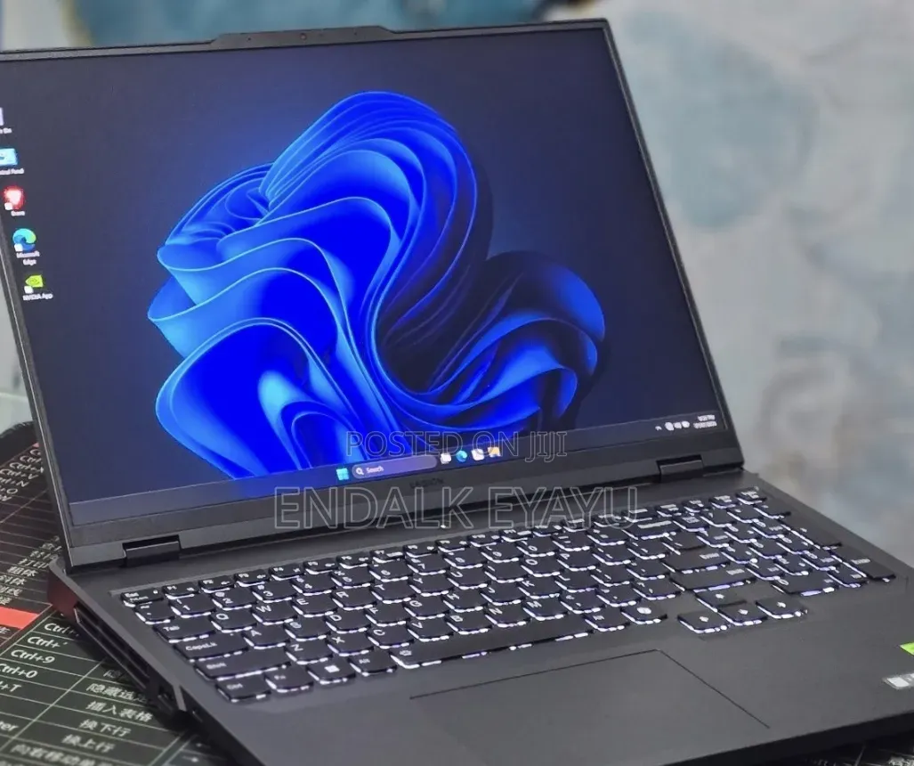 New Laptop Lenovo 16GB Intel Core i9 SSD 1T