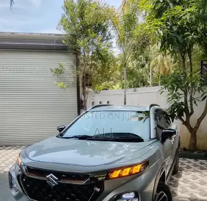 Suzuki Fronx 2025 Silver