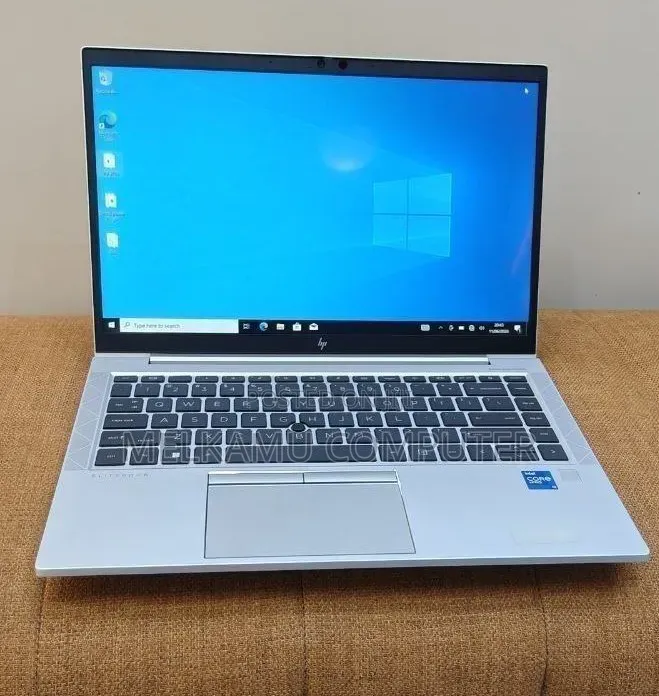 New Laptop HP EliteBook 840 G8 16GB Intel Core i5 SSD 512GB