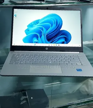 New Laptop HP Stream Notebook 8GB Intel Core i3 SSD 256GB