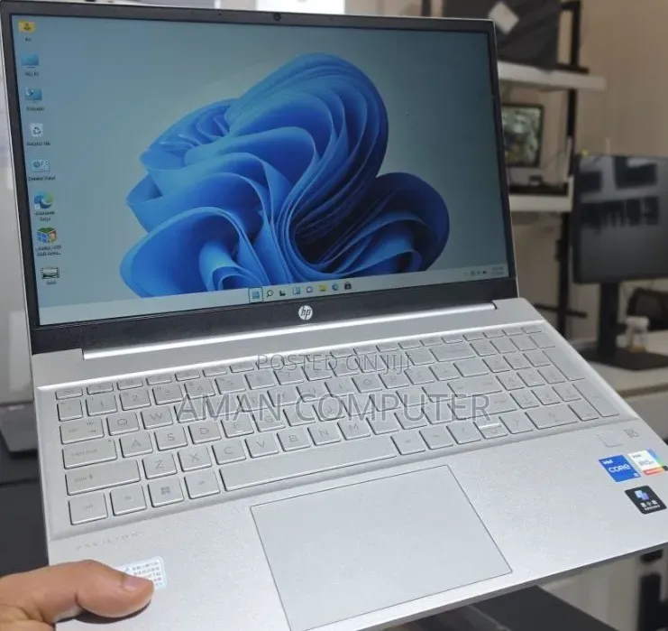 New Laptop HP Pavilion 15 16GB Intel Core i5 SSD 512GB