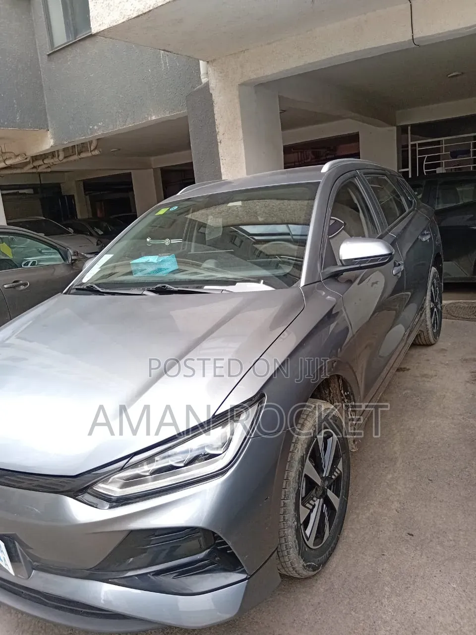 BYD E2 43 kWh 94 hp FWD 2025 Silver