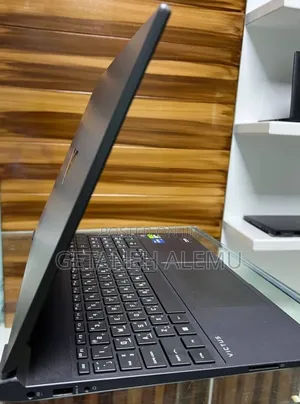 New Laptop HP Victus 15 16GB Intel Core i5 SSD 512GB