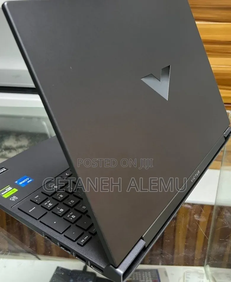 New Laptop HP Victus 15 16GB Intel Core i5 SSD 512GB