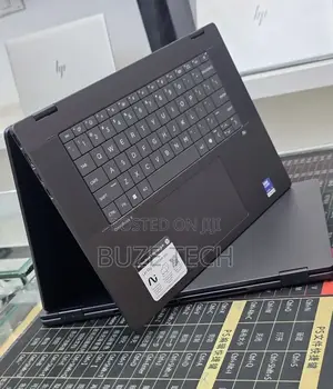 New Laptop HP OmniBook X Flip 16" 16GB Intel Core i7 SSD 1T