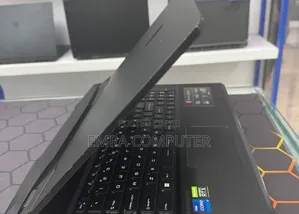 New Laptop MSI Pulse GL76 16GB Intel Core i7 SSD 1T
