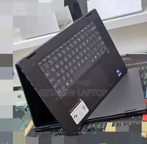 New Laptop HP OmniBook X Flip 16" 16GB Intel Core Ultra 7 SSD 1T