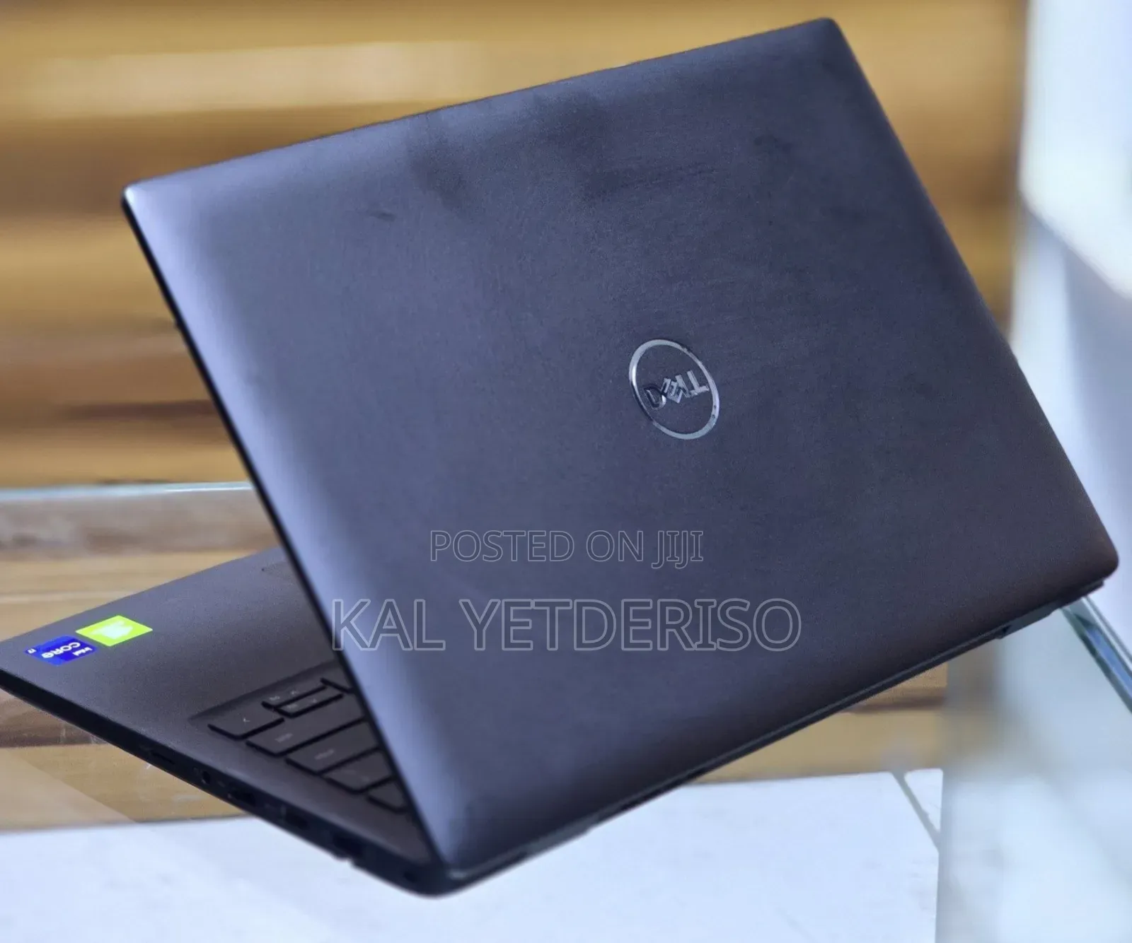 New Laptop Dell Latitude 3320 8GB Intel Core i7 SSD 256GB