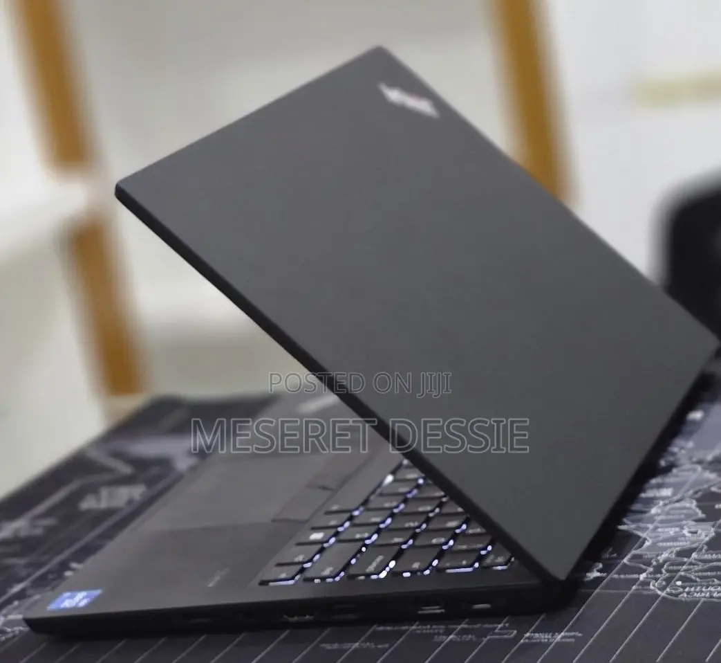New Laptop Lenovo ThinkPad T14 16GB Intel Core i7 SSD 256GB