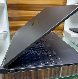 New Laptop HP 16GB Intel Core i5 SSD 512GB