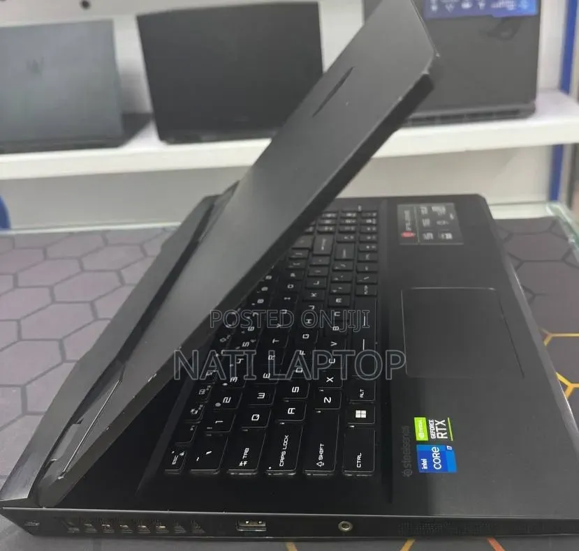 New Laptop MSI 16GB Intel Core i7 SSD 1T