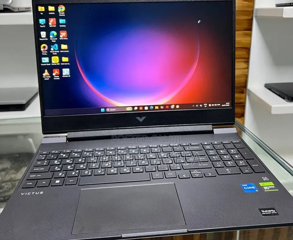 New Laptop HP Victus 15 16GB Intel Core i5 SSD 512GB