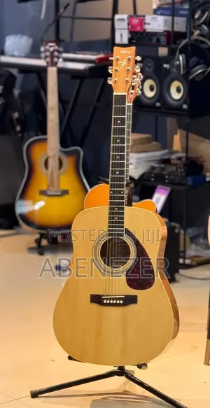 Yamaha F370 Semi Acostic Guitar