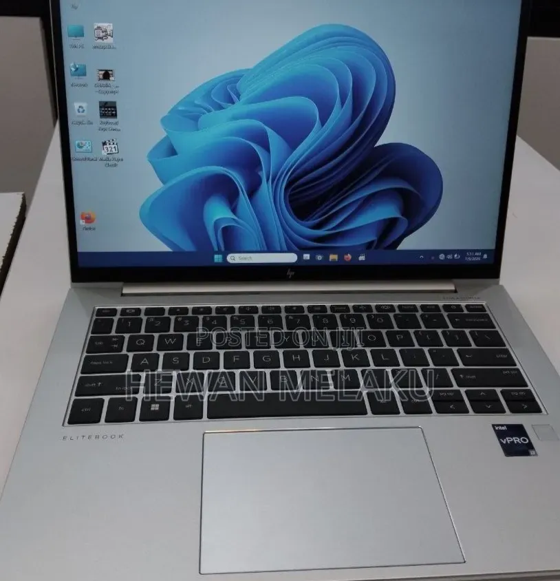 New Laptop HP EliteBook 840 G10 16GB Intel Core i7 SSD 512GB