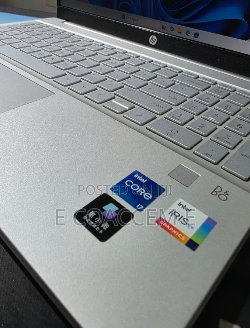 New Laptop HP 16GB Intel Core i7 SSD 1T