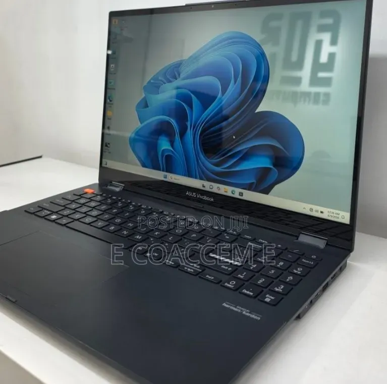 New Laptop Asus 16GB Intel Core i5 SSD 512GB