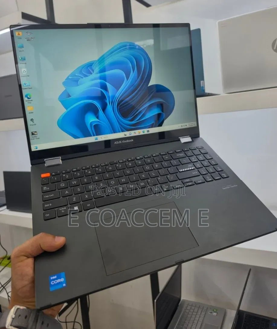 New Laptop Asus 16GB Intel Core i5 SSD 512GB