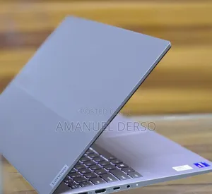 New Laptop Lenovo ThinkBook 13 16GB Intel Core i7 SSD 512GB