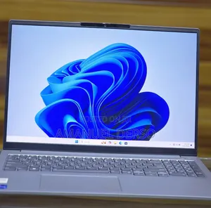 New Laptop Lenovo ThinkBook 13 16GB Intel Core i7 SSD 512GB