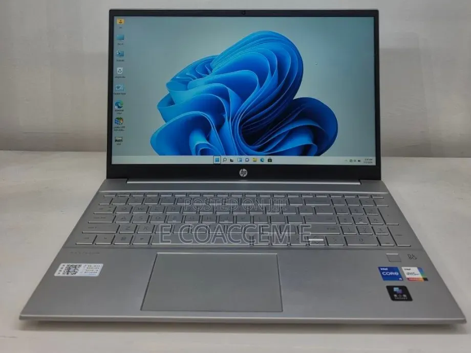New Laptop HP 16GB Intel Core i5 SSD 512GB