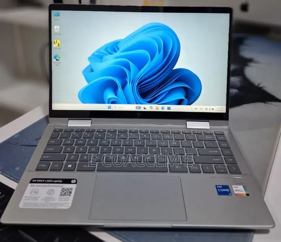 New Laptop HP 8GB Intel Core i5 SSD 512GB
