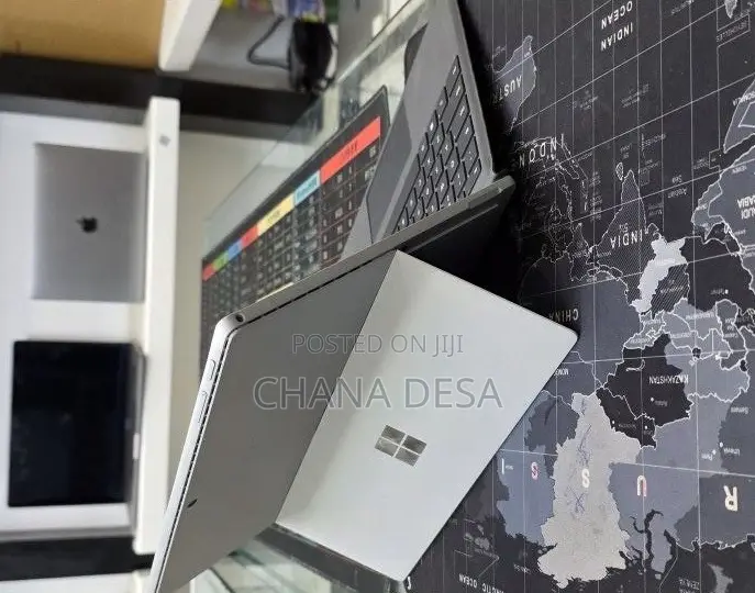 New Laptop Microsoft Surface 16GB Intel Core i7 SSD 512GB