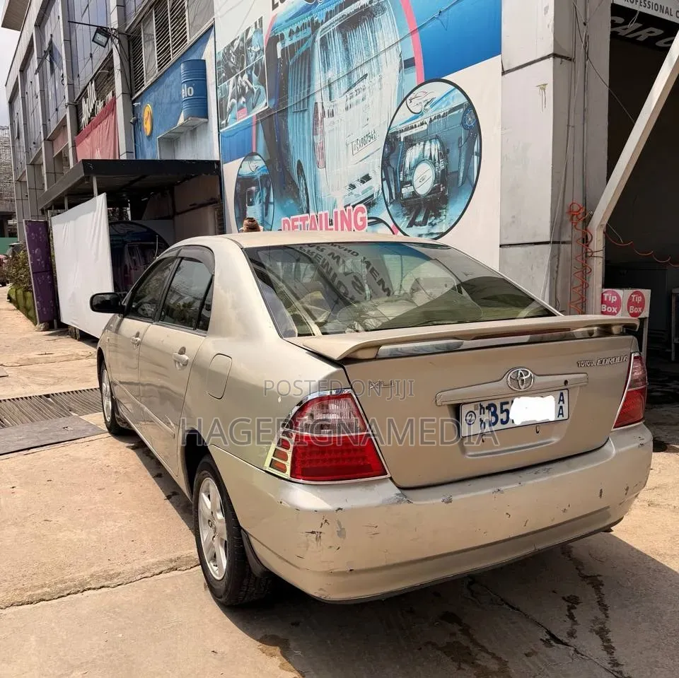 Toyota Corolla 2003 Silver