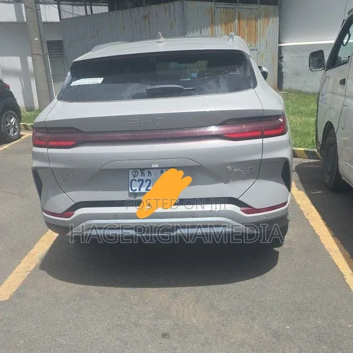 BYD Song Plus 2025 Ivory
